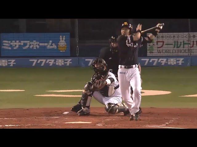 【3回表】しぶとく先制打!! ホークス・鶴岡 ライト前タイムリーヒット 2015/5/13 M-H