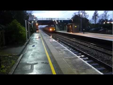 37608+37259 Multi-Tone Trough Acton Bridge