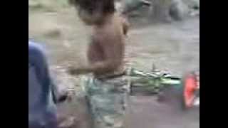 preview picture of video 'niño bailarin el salvador'