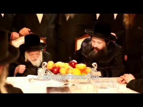 Skulener Rebbe Visits Bobover Rebbe (45) About Anti Internet Asifa Iyar 5772