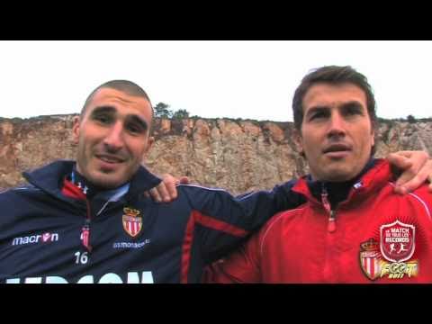 Ruffier - Chabbert concours de jongles Les Stars se préparent Foot 2011 Panini Record du Monde