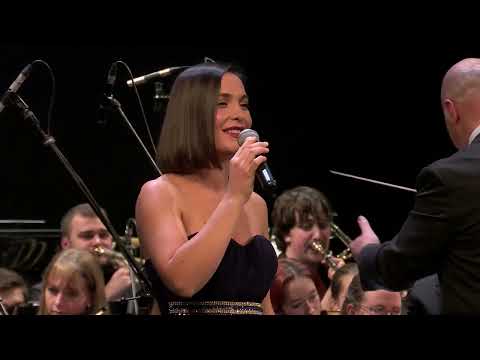 MLADE OČI (J. Robežnik, prir. T. Kukovič); SOK in NINA STRNAD