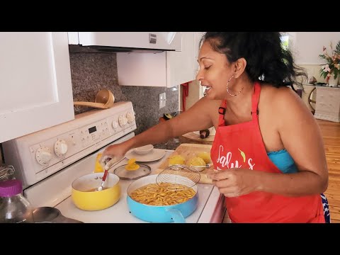 Sal Sav / Chicken Foot Snack Recipe, a West Indian Treat. Fried Banana 🍌 Mango Cumber sour sauce