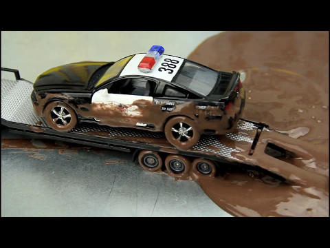 Police Cars vs Street Racer The Police Cars Stuck in the Mud & Car Wash Video For Kids