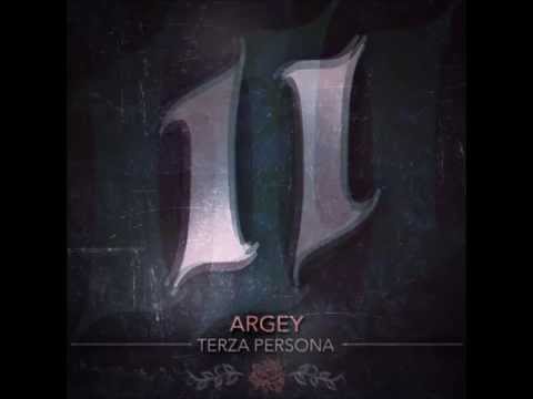 04 - ARGEY - COLLARI STRETTI ft CECILIA [ Prod. ROS ]