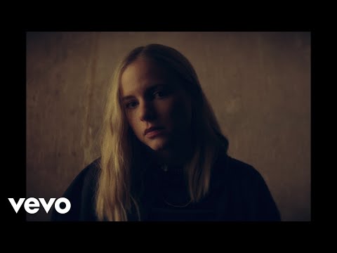 Traurige Augen - Julia Engelmann
