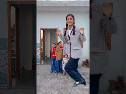 Karishma Lavi bhaiya Sab Chhote Ho Gaye 😨🤣