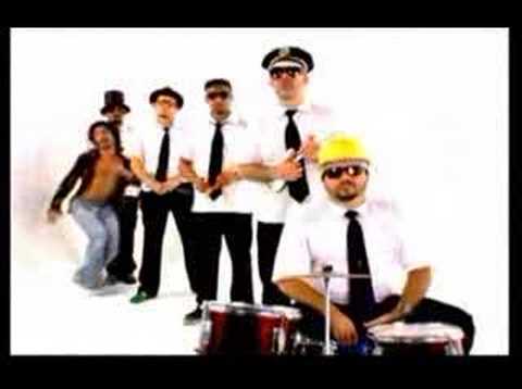 Abrindo o coração para uma cadela chapada e bêbada