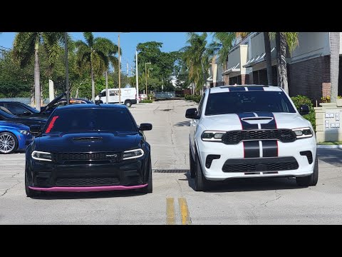 SRT Hellcat Durango VS SRT Hellcat Charger Widebody in a drag race. Dig and roll.