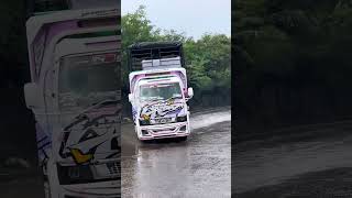 Download lagu The path is slippery, guys, due to standing water. mp3 Download lagu The path is slippery, guys, due to standing water. mp3