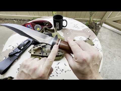 The SOG Super SOG. It's everything that you like about a fixed blade SOG just supersized