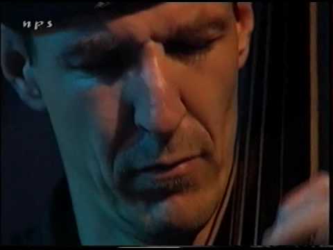 Jesse van Ruller, Martijn Vink, Frans vdr Hoeven, Blame it on my youth (North Sea Jazz Fest 2002) online metal music video by JESSE VAN RULLER