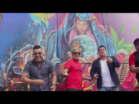 ME VOY PARA MEDELLIN - Oficial - EL COMBO DE LAS ESTRELLAS