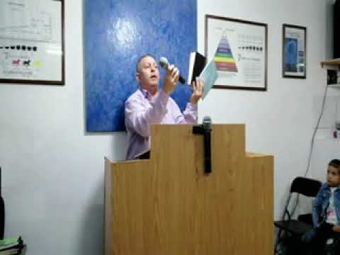 DIFERENTA dintre   MAMA CURVELOR si MIREASA LUI ISUS