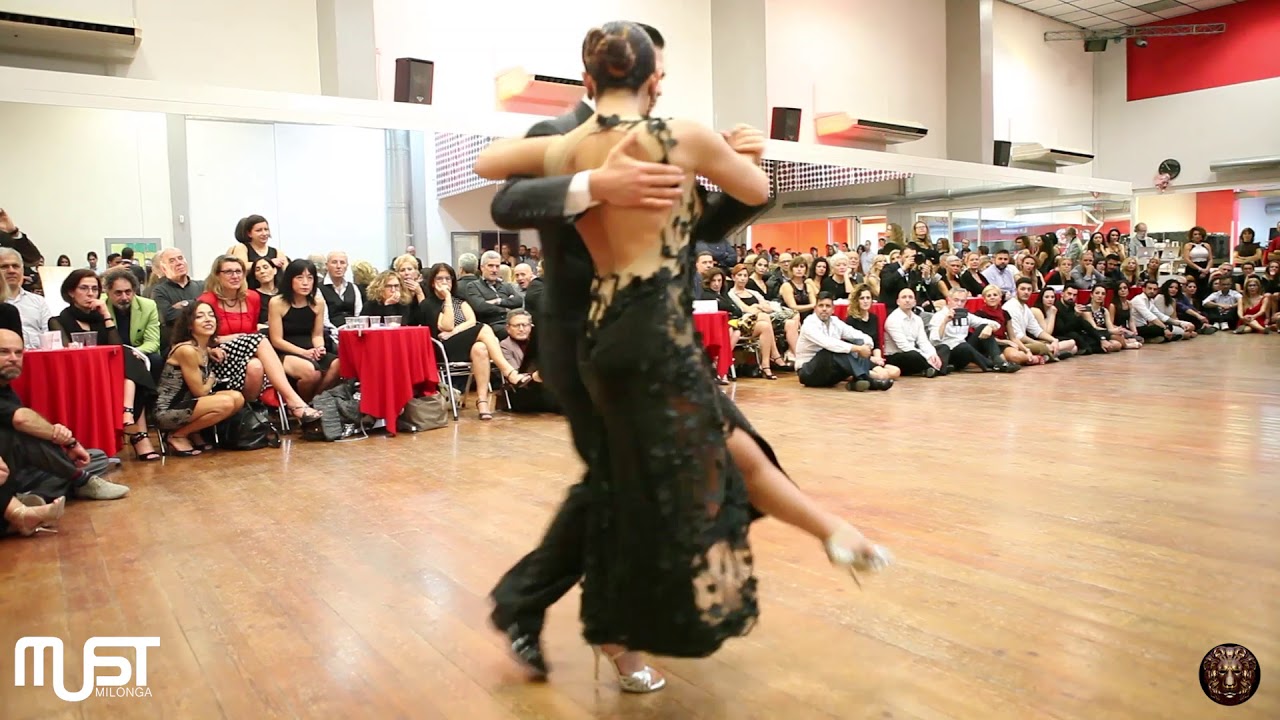 Show Simone Facchini & Gioia Abballe al MUST !!! Tango "Uno" Julio Sosa - Domenica 20.1.2019