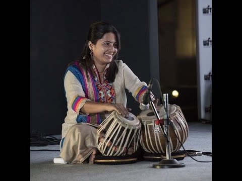 download lagu mp3 mp4 Mukta Raste, download lagu Mukta Raste gratis, unduh video klip Mukta Raste