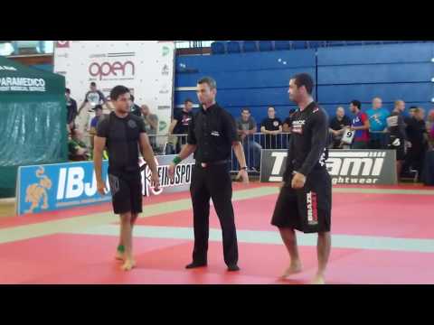 Max Campos vs Douglas Barcelos - IBJJF London Open No-Gi 2014 - Black Adult - Light