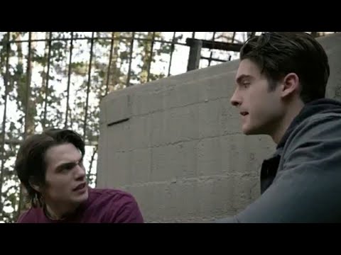 Liam and Theo being chaotic boyfriends for 4 minutes gay