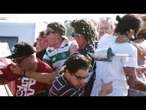 LE FLY - HAND IN HAND (Offiicial Video)