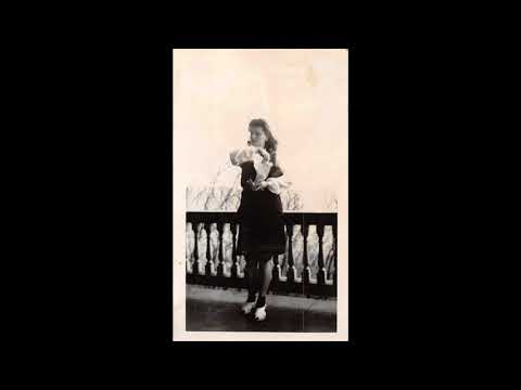 Budd Hobbs w/ his Trail Herders Honey, There Ain't No Pleasin' You  (1947)