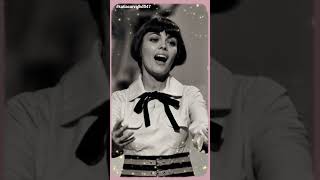 Mireille Mathieu Mille Colombes