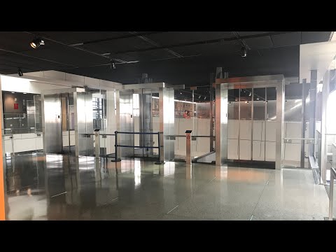 CLOSED - MASSIVE Scenic Otis Hydraulic Elevators (Cars N1-N3) at Newseum, Washington, D.C.