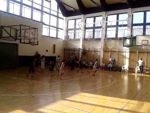 Csata Kaszás Minik Kenguru 6 ford 20130303