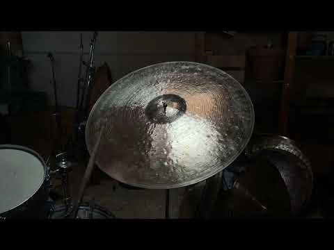 22” old K clone. 2299g