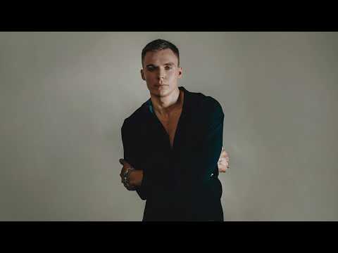 Elias Kaskinen - Meidän tässä kuuluisi rakastuu (Official Audio)