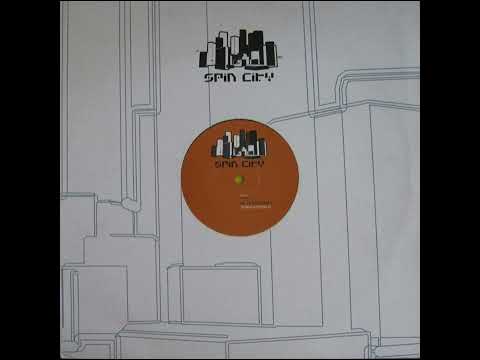 Nil vs. Miss Tracy - Spatial Blur