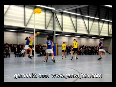 Korfbalderby Rosolo DDW Rabo Sporthuis Reusel