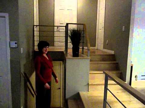 comment poser une rampe d'escalier en bois