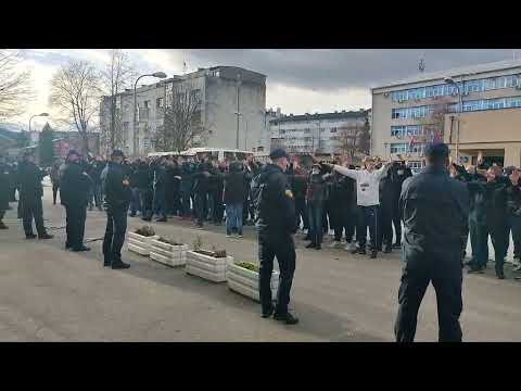 Navijači Borca ispred suda na izricanju presude Čamberu