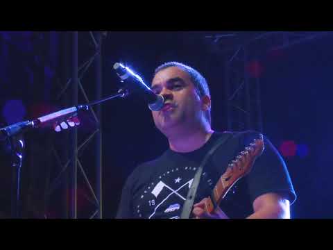 Fiel a La Vega - Encontrarte es una historia que hoy deberían publicar - El Concierto (Bahia Urbana)