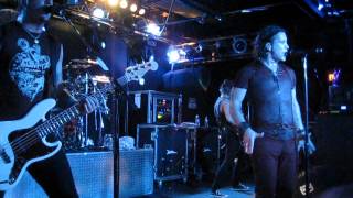 Break Out/Scott Stapp/Machine Shop