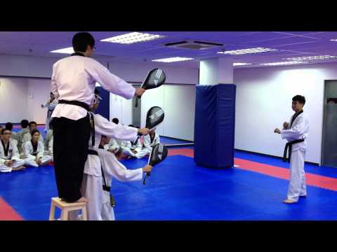 Hankuk Taekwondo Singapore - 540 Degree Triple Kick