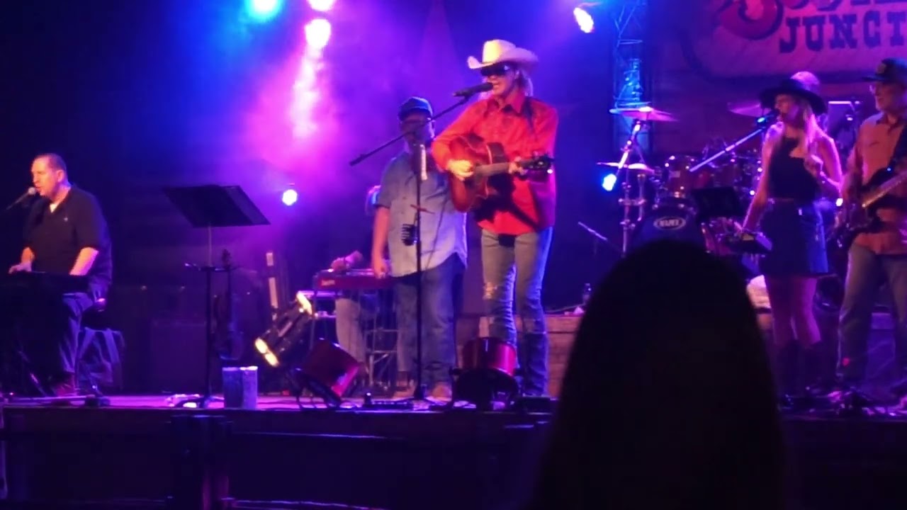 Promotional video thumbnail 3 for Gone Country