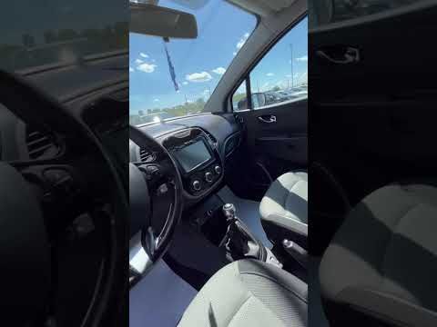 фото renault captur i 0