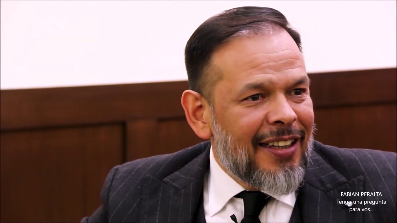 FABIAN PERALTA Tengo una pregunta para vos (por Pepa Palazón) with ENGLISH subtitles.