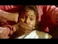 നായകൻ ഇതൊന്നുമറിയാതെ സുഗമായി ഉറങ്ങു�