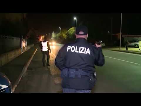 Arezzo. Aggredito in centro con un collo di bottiglia: 27enne in codice rosso