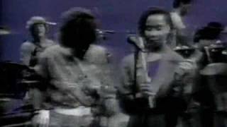 Talking Heads - I Zimbra (Live on Letterman '83)