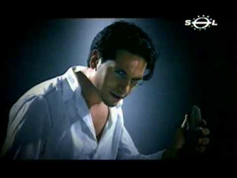 David de Maria y Antonio Orosco Petalos Marchitos