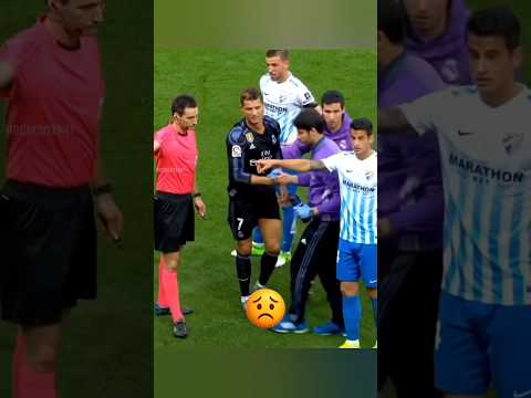 Cristiano solo contra todos...💔