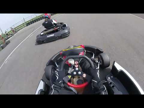 Club 100: Clubman 2018 Round 4 - Shenington heat 1