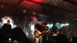 Randy Rogers Band - Trouble Knows My Name Live @ Floores