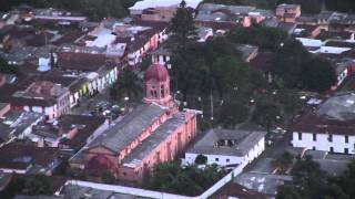 preview picture of video 'Jueves Santo desde el Cerro Gólgota de Pueblorrico, Antioquia'