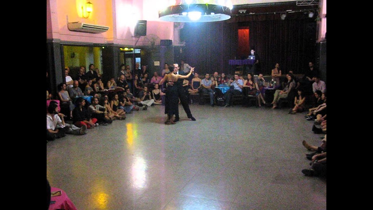 PANCHO MARTÍNEZ PEY y ALEJANDRA GUTTY en Viva La Pepa! Milonga (2/3)