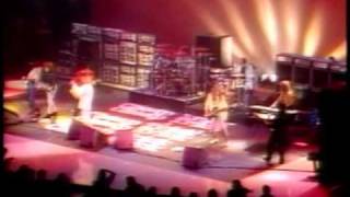 Cheap Trick &amp; Bon Jovi - Ain&#39;t That a Shame / Not Fade Away - 1988 Live