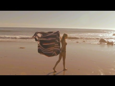 Gizmo Varillas - Give A Little Love (Official Video)